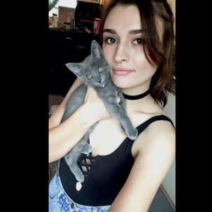 Meet your Posher, Amy